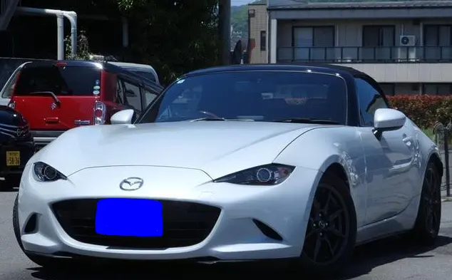 2018 Mazda Roadster — Front exterior