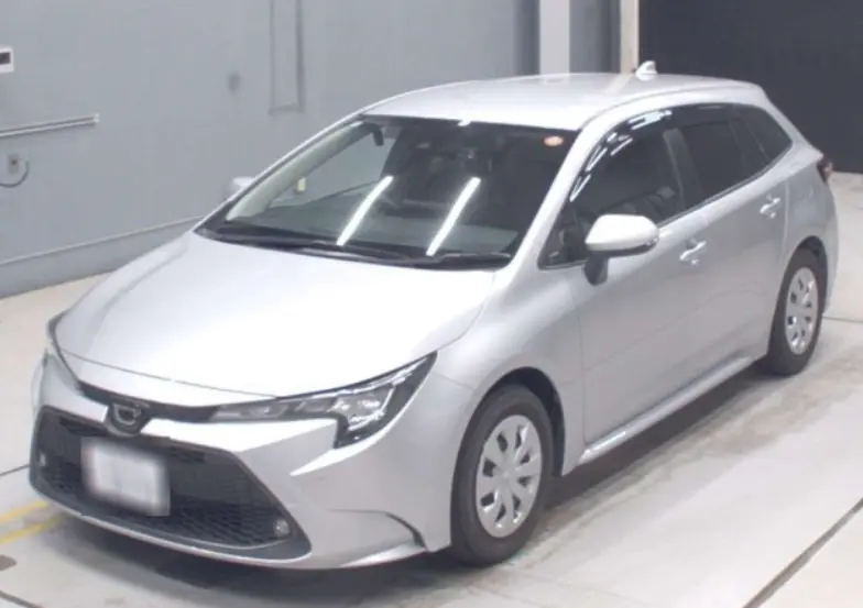 2020 Toyota Corolla Touring — Front exterior