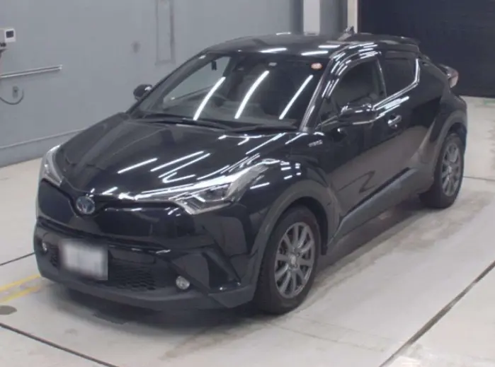 2018 Toyota C-HR — Front exterior