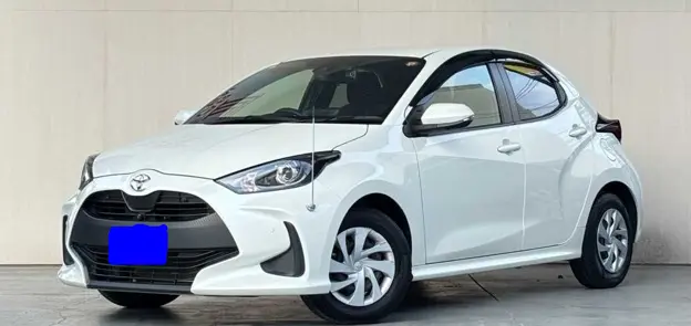 2021 Toyota Yaris — Front exterior